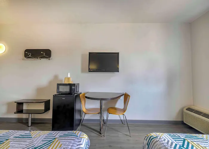 Motel 6-Cedar Park, Tx